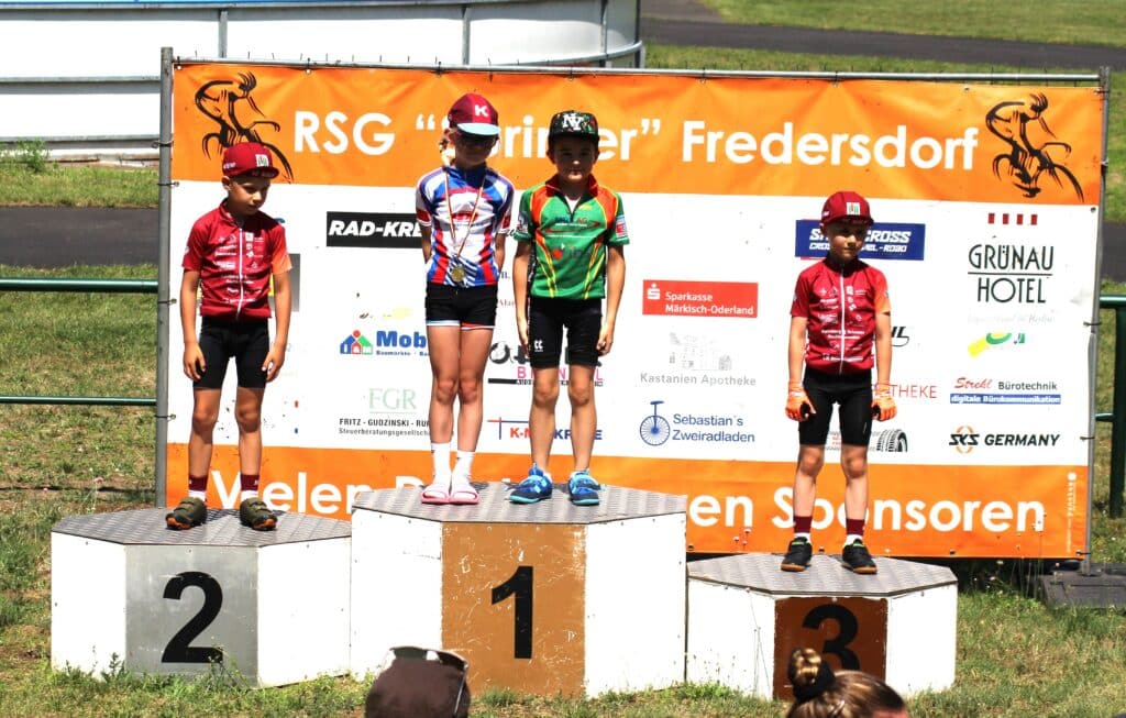 Fredersdorf 29 6 24 U9 Anfänger 2 Platz Felix Wessel 3 Platz Jonathan Quick