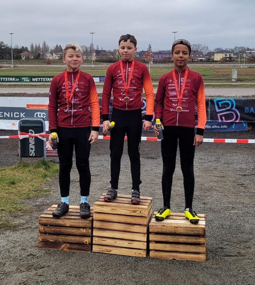 Karlshorst Cross LVM U15m 1 Platz Kostaj Schmähling 2 Platz Stephan Max Ringel 2 Platz Camerron Ongangi